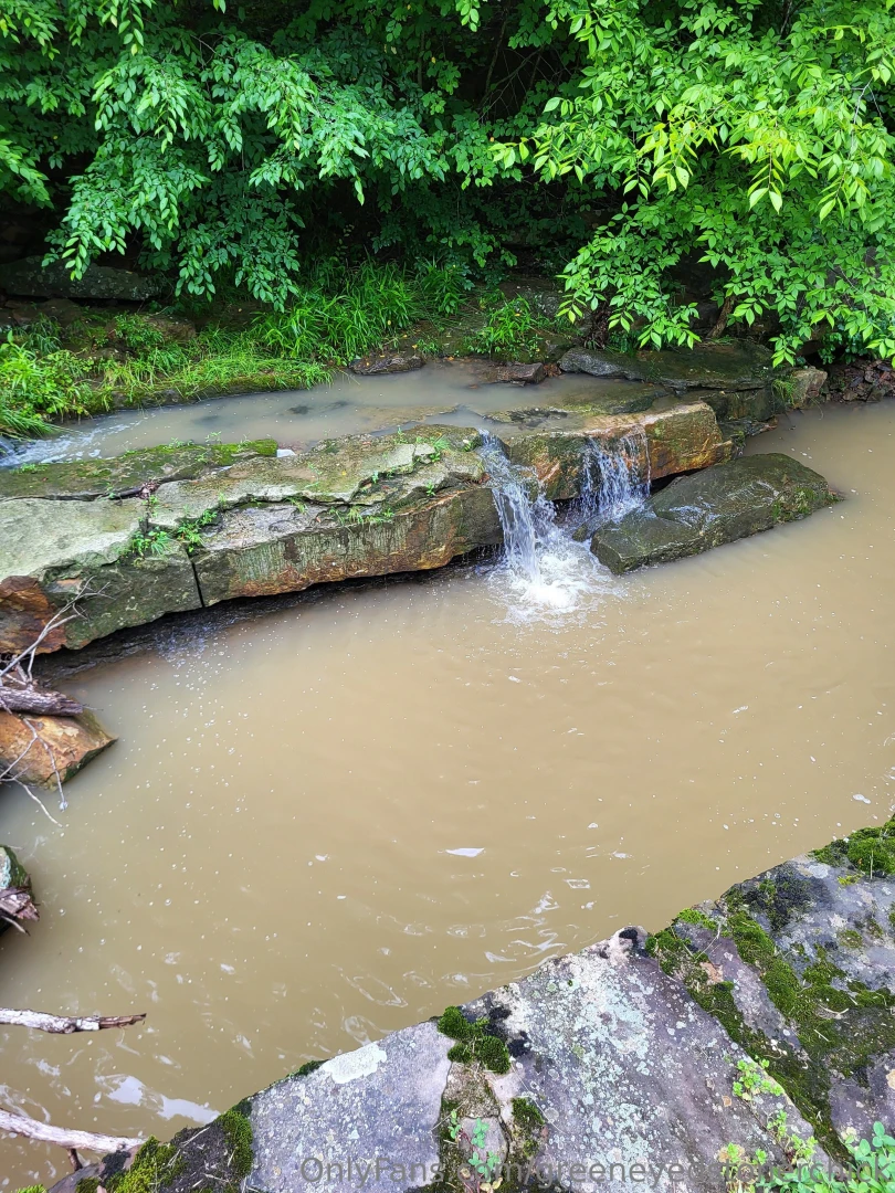 I wish i had someone to bend me over near a waterfall it s 420 