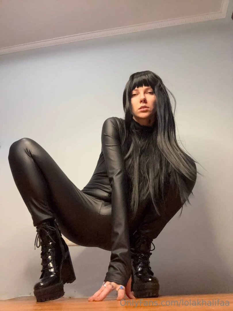 Don t lie i know you fantasize about me 