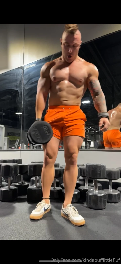 Just some life updates lost 40 lbs got lean feel good hope y all are 