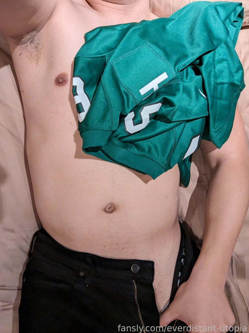 Need a 9 to my 6 pumping with adrenaline after the eagles won you want 