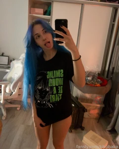 Oops u caught me chillin in my fav tee gt lt wanna see what s under