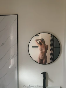 Please enjoy some bathroom nudes because i was excited about my