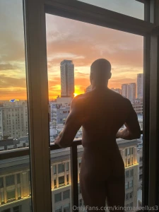 Would you do anything to please your king part 1