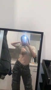 What kind of content do you want to see from me dm me your suggestions