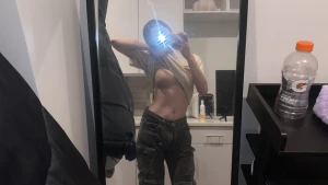 Feeling bored sad or lonely i m waiting for you in my dms