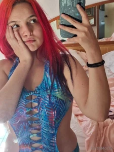 Feliz d a del papi yo estoy tomando el sol y nadando un ratito happy