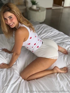 This spot feels empty come fix that