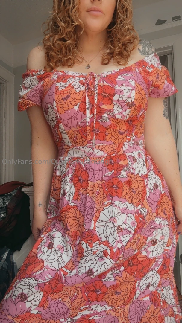 Summertime dress www onlyfans com gngrpeach 