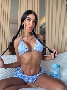 You wanna remove them while you suck my tongue yes