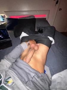 Im always horny helppp