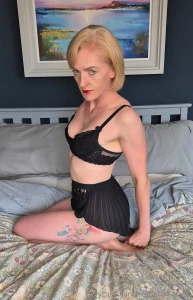 Well it will at least hide the cum in my hair a lot better