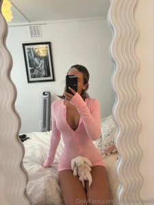 Can i be the teddy in your lap x