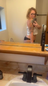 Hope i appeared into your wet dreams last night