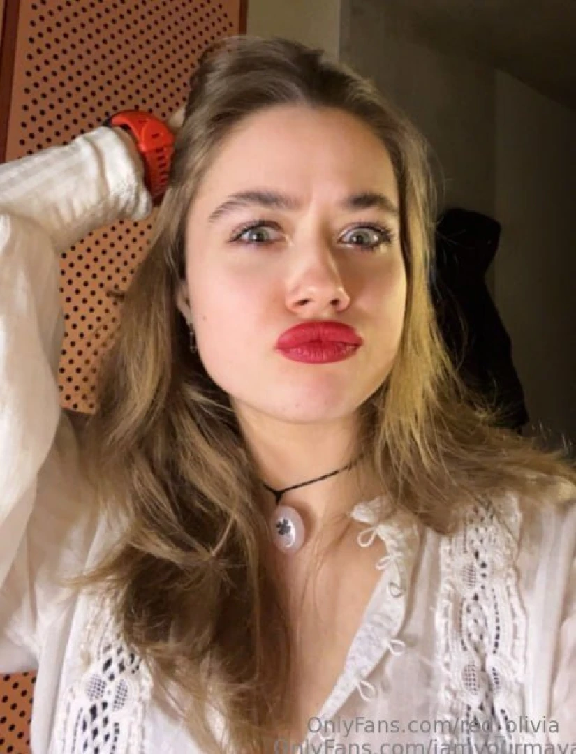 Free page maya_dolly natural big tits maya_dolly blowjob maya_dolly 