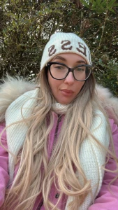 Bi se mi pridruziu na sprehodu v gozdu