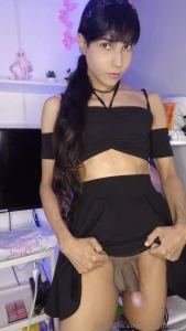 Can i be your girlfriend accept and you can suck my cock all day puedo part 1