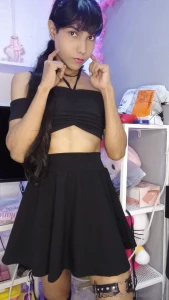 Can i be your girlfriend accept and you can suck my cock all day puedo