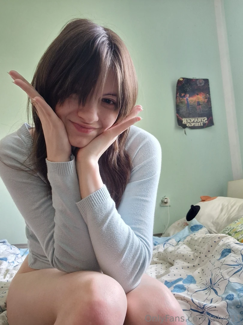 Do you guys mind cute selfies every now and then i take some every part 1 