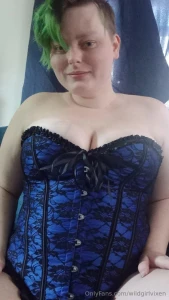 Throwback cleavage pics part 4