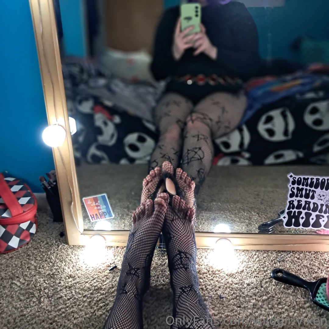 Raven selfies part 17 