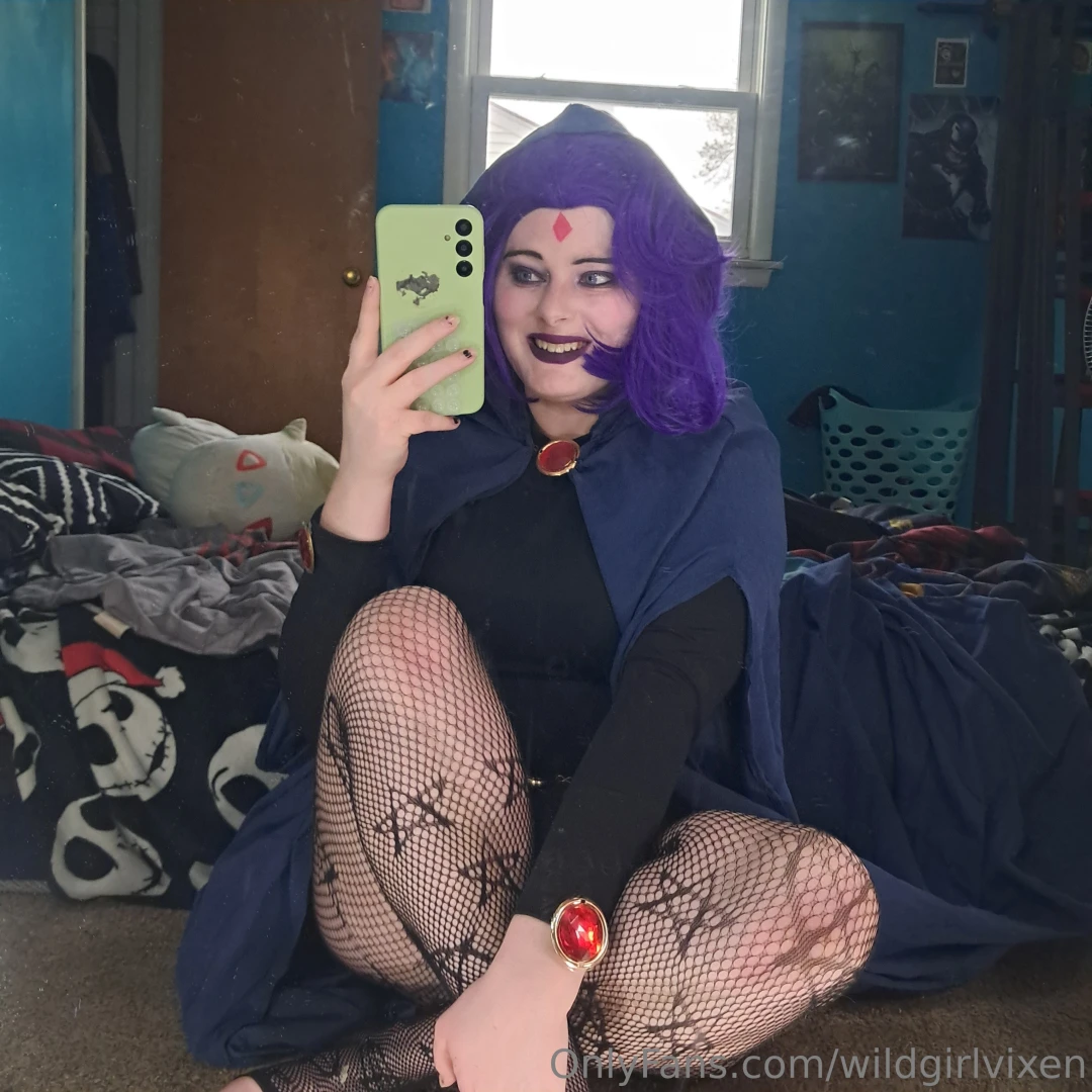 Raven selfies part 11 