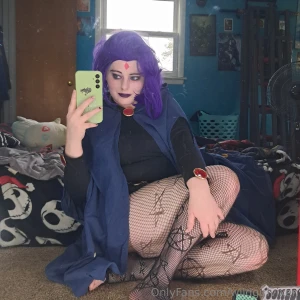 Raven selfies part 10