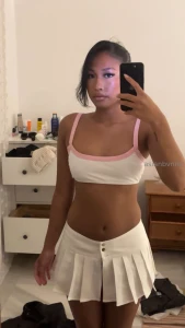 U like my neww skirtt