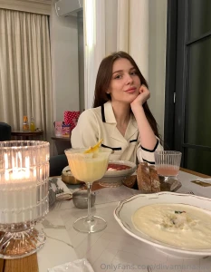 It s my friend s birthday today so we re going out