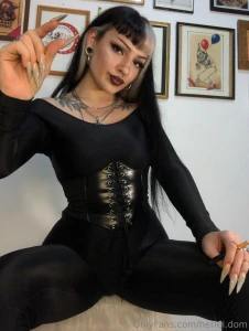 I m online and ready to humiliate some tiny-dick losers haha this is part 1