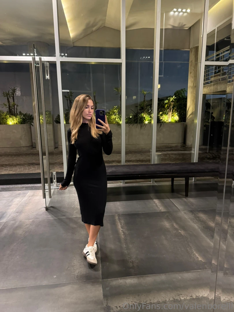 Me dijeron que el negro me queda bien pero no sabian lo bien que me lo 