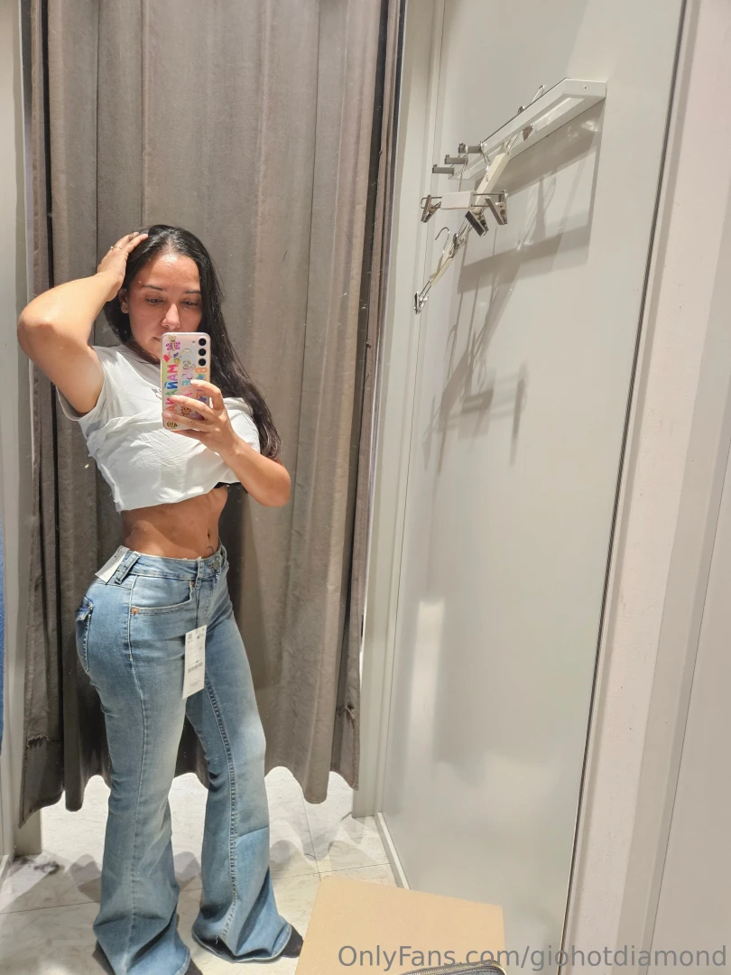 I love this jeans can someone help me buy it and i send a gift by part 1 