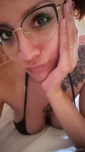 What are you waiting for to cum on my face