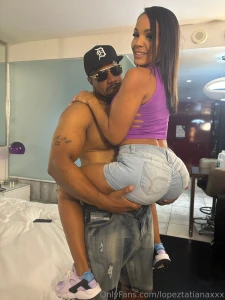 Realbigtre im gonna climb him like a tree you wanna watch