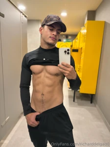 En el gym en la casa at the gym at home part 1