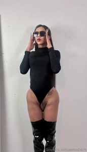 Let s play i m your boss and you re my bitch part 1