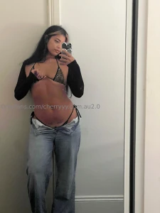 Who up i m dropping something sexy in your dms