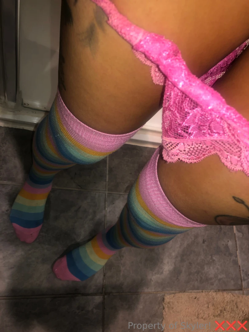 Mommy just cum in her panties because of you part 1 