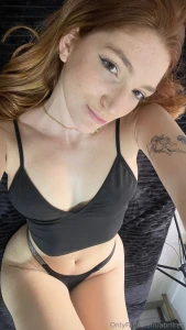 Aburridita esperando tu mensaje para jugar juntitooos part 2