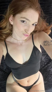 Aburridita esperando tu mensaje para jugar juntitooos part 3