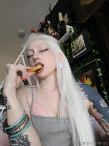 I ve got a special surprise for everyone who s stayed subbed ull be part 2