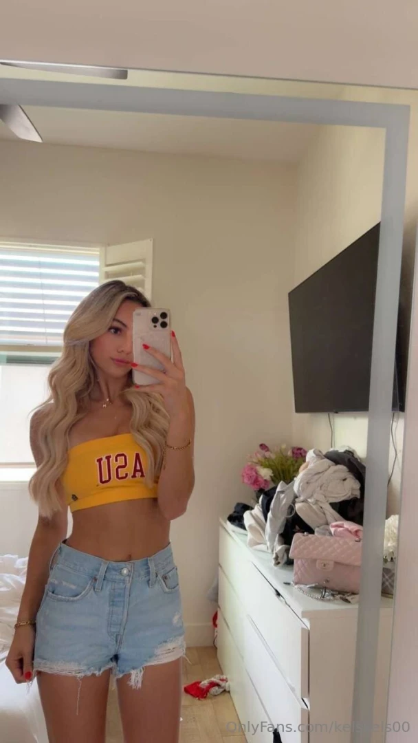 Who s coming with me for spring break 