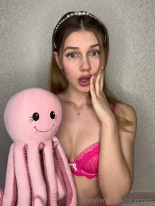 I m feeling so naughty and playful right now and all i can think about