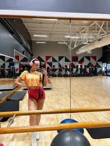 I feel sexy in this outfit but i can take it off for you