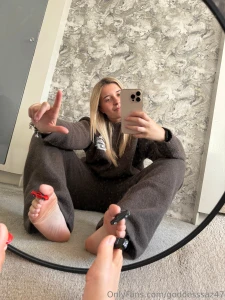 Trampling and giantess customs available