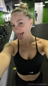 Es en el gym qu crees que entrenar hoy en in the gym what do you think