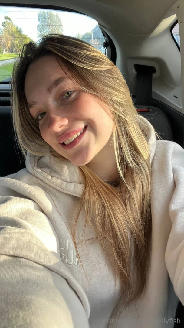 Mi sonrisa en muy linda aunque me han dicho que se ve mejor con algo 