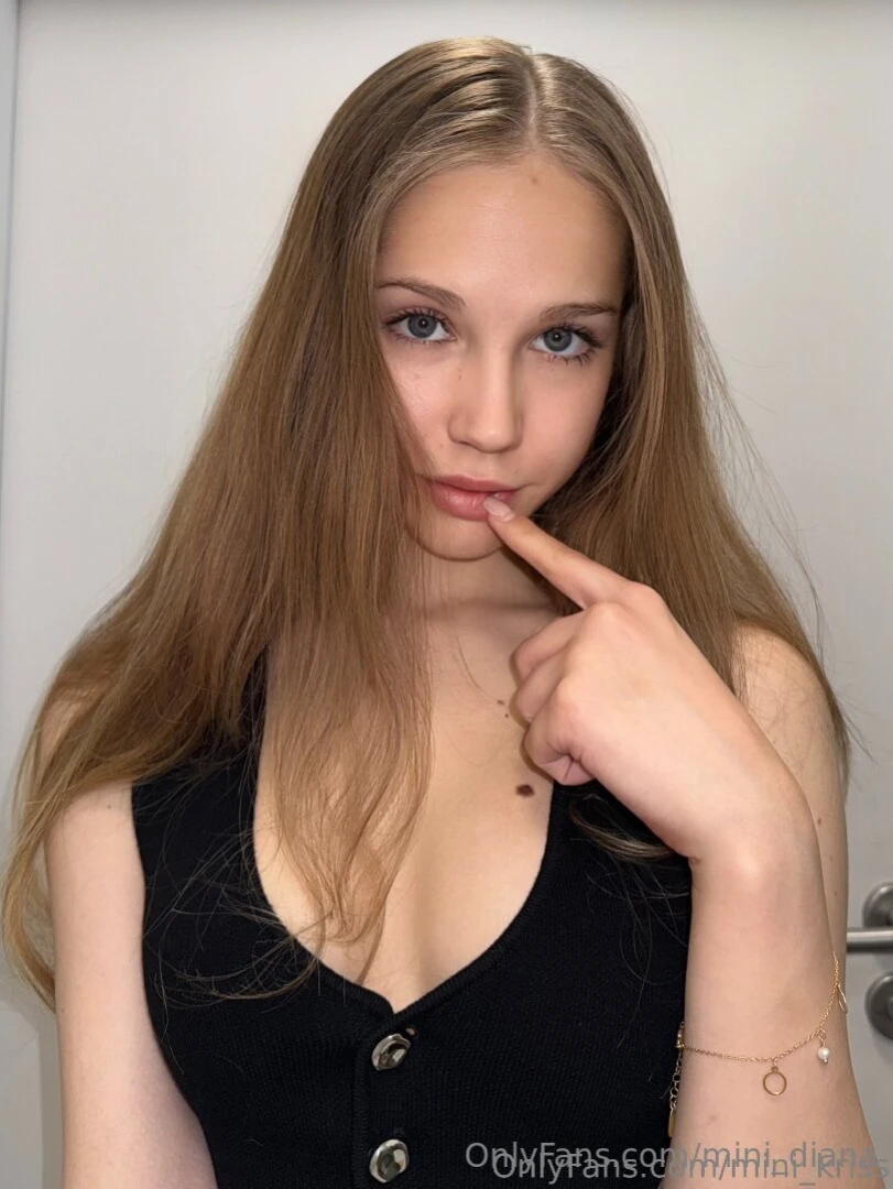 Write to her mini_kriss she is online now this hot kitty mini_kriss part 54 