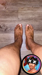 Had some foot freaks dm me asking for pics here s some footporn for part 1