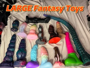 Toys for custom content custom videos starting at 150 custom photoset part 13