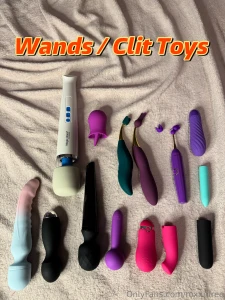 Toys for custom content custom videos starting at 150 custom photoset part 14